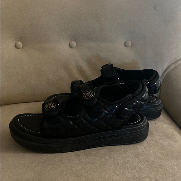 Black Sandals - Picture 3 of 6